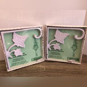 Vtg NOS White Cast Aluminum Shelf Brackets